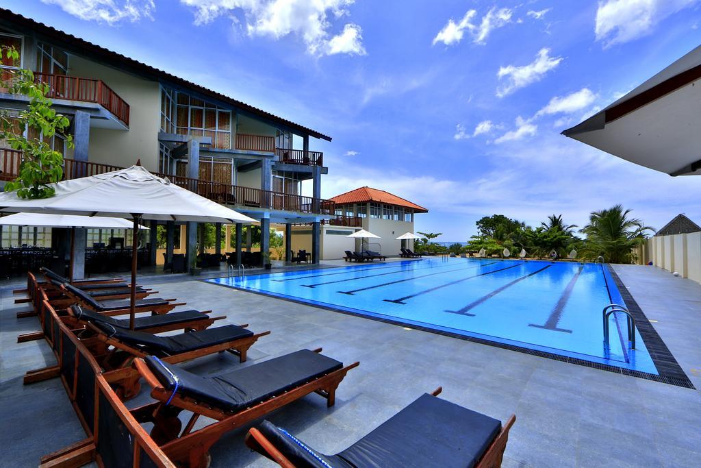 Marina Beach Passikudah Exterior foto